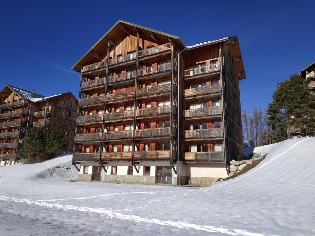 Appt 10p Wifi Confort 150m activités, pistes, commerces photo 3