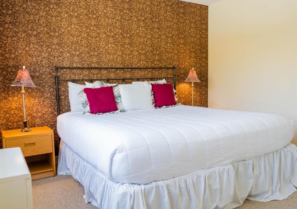 Vantage Point Villas at Stratton Mountain Resort image