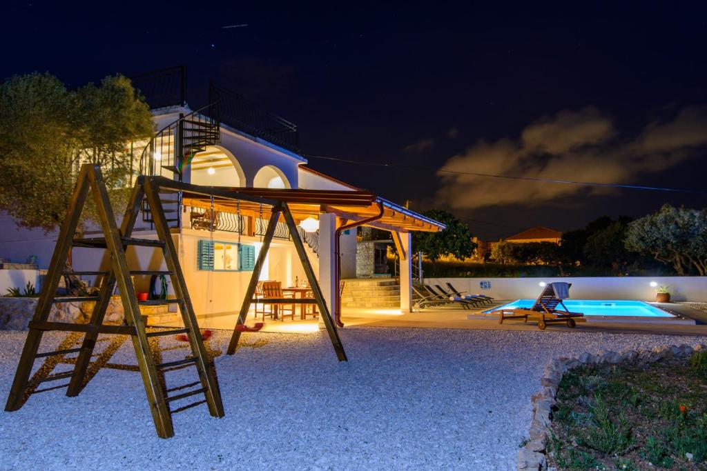 Holiday home Trogir flower photo 3