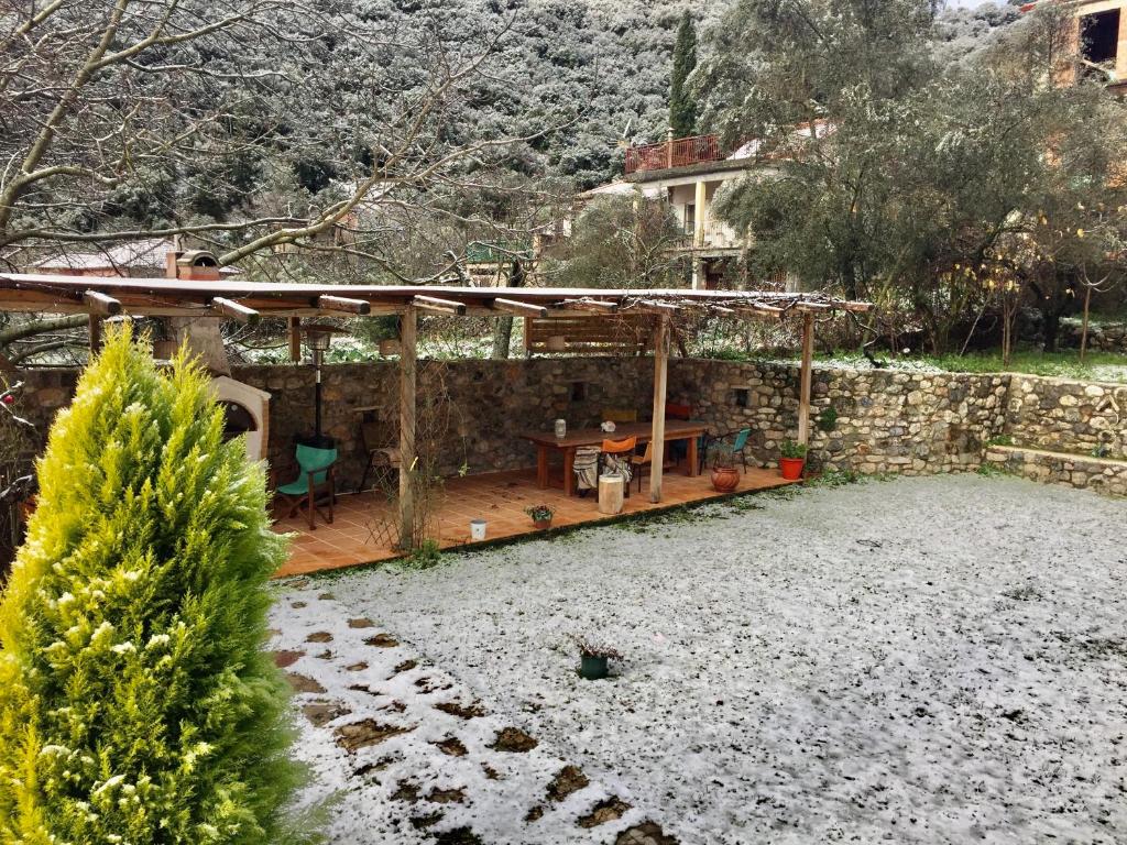 Kalavrita Stone Villa photo 4