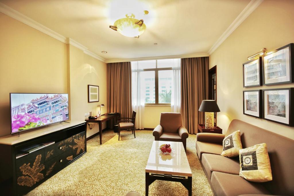 Сьюит (Для некурящих - Улучшенный люкс), Dong Fang Hotel Guangzhou