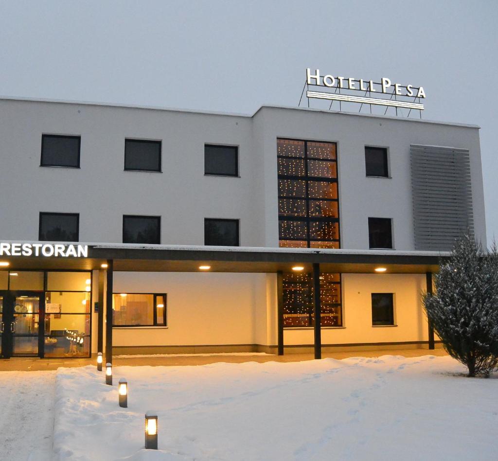 Pesa Hotel photo 1