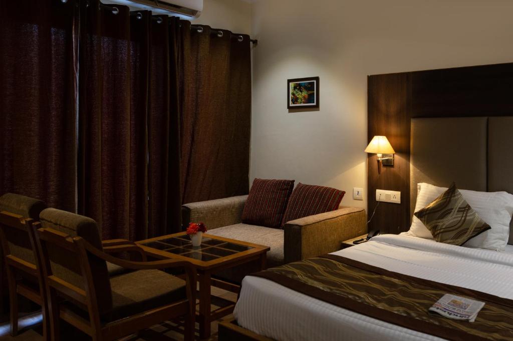 Двухместный (Улучшенный двухместный номер с 1 кроватью), Hotel Peepal Tree