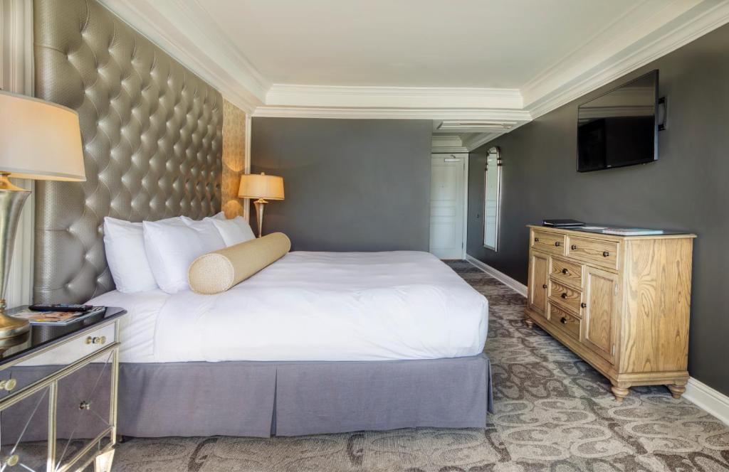 Двухместный (Стандартный номер с кроватью размера «king-size»), Hotel Ballard