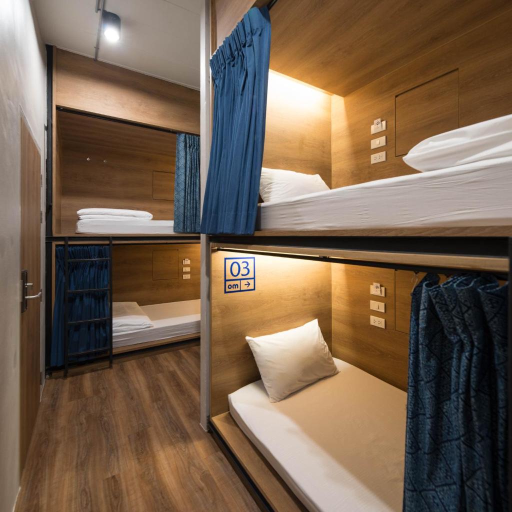 Номер (Кровать в общем 4-местном номере для мужчин и женщин), Natee Hostel