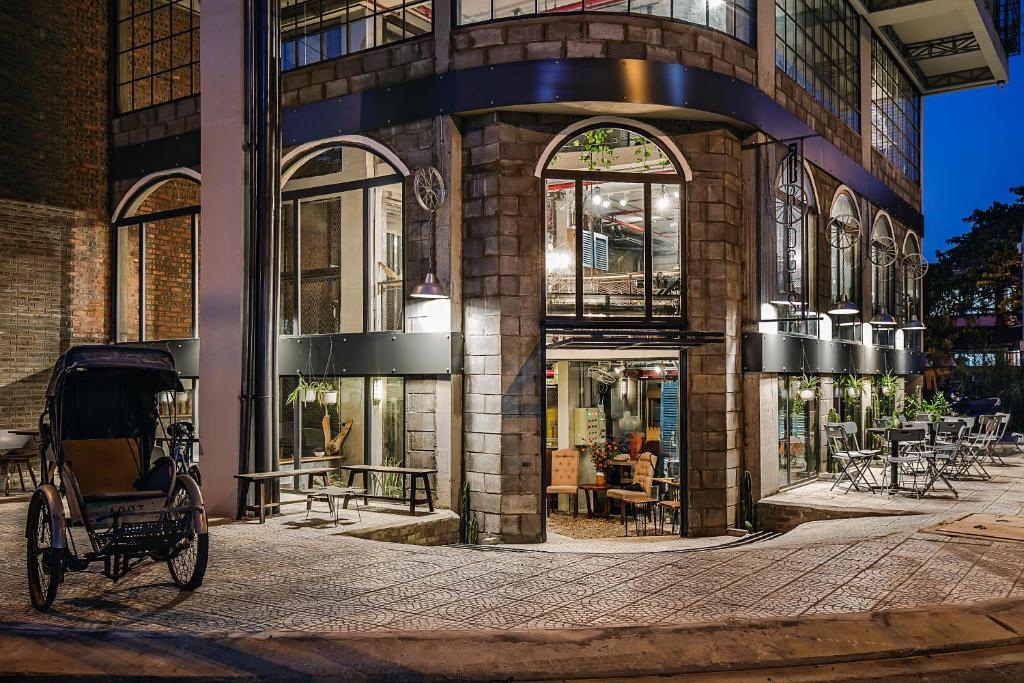 Bridges Da Nang Hotel