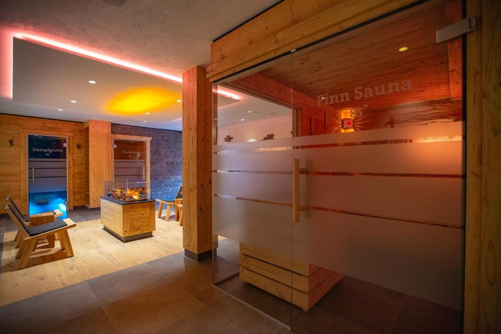 Flair Hotel Adlerbad photo 2