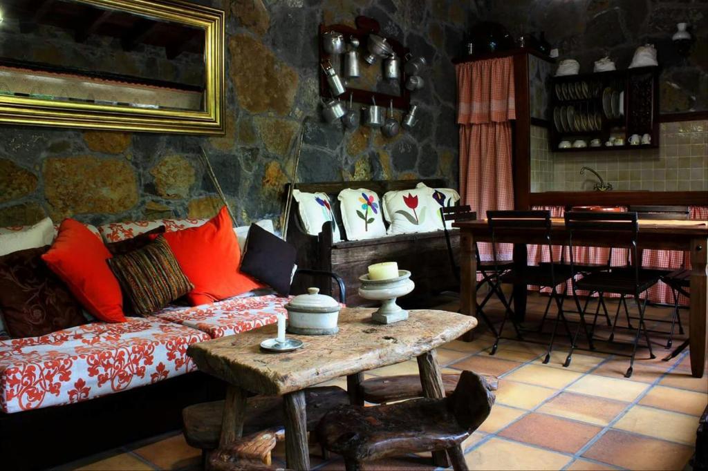 CASA MARY LOLA photo 2
