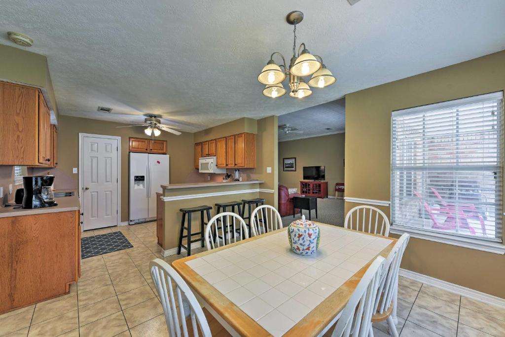 Cozy College Station Home with Patio and Fireplace photo 4