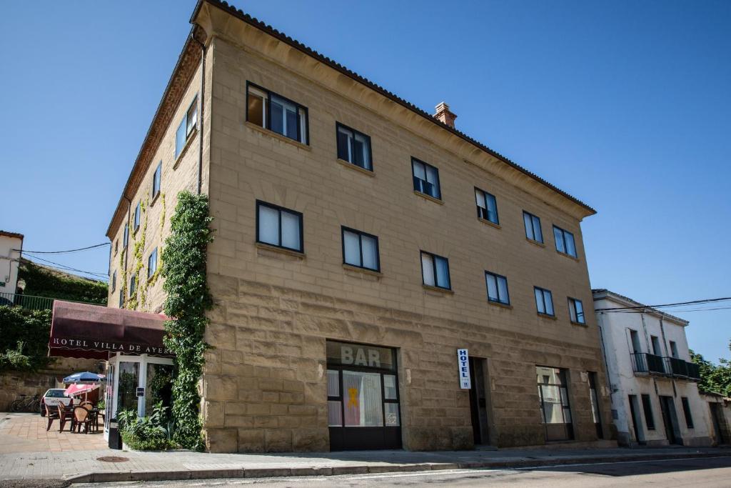 Hotel Villa de Ayerbe photo 3
