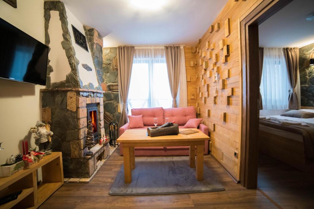 Drugarska priča photo 1