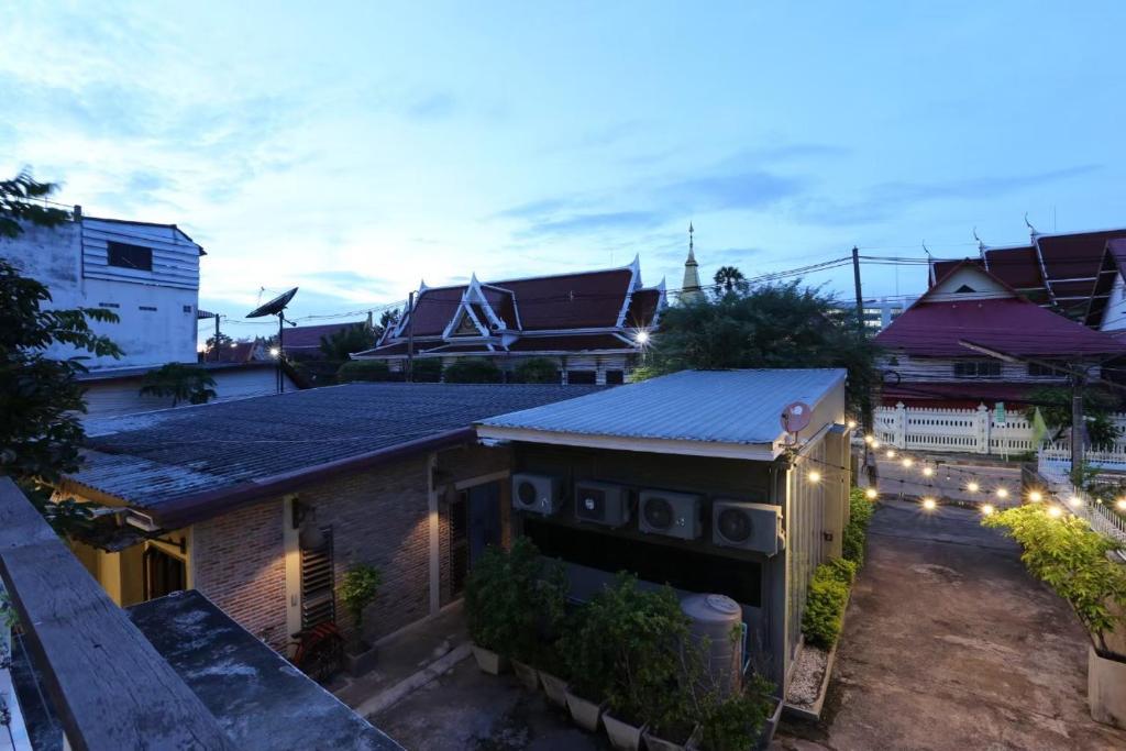 Baan Rare Guesthouse photo 4