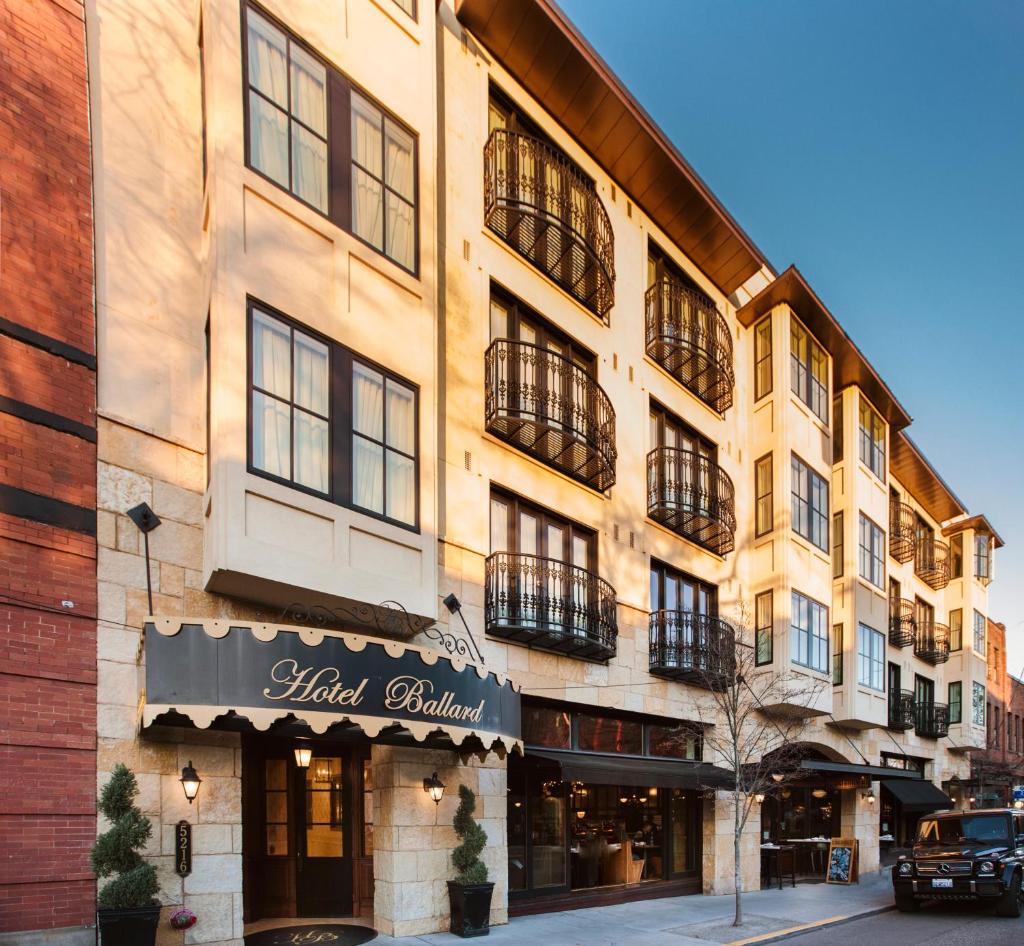 Hotel Ballard image