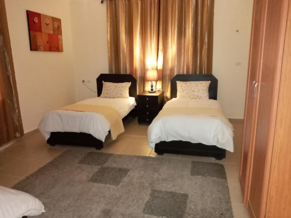 The Plaza Apartment - Bethlehem photo 4