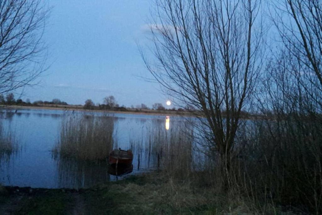 Entspannen im Dorf am See photo 2