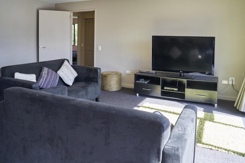 Azena Suites & Apartment photo 1