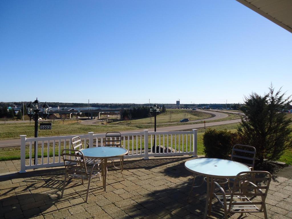 Auberge Bouctouche Inn & Suites photo 1