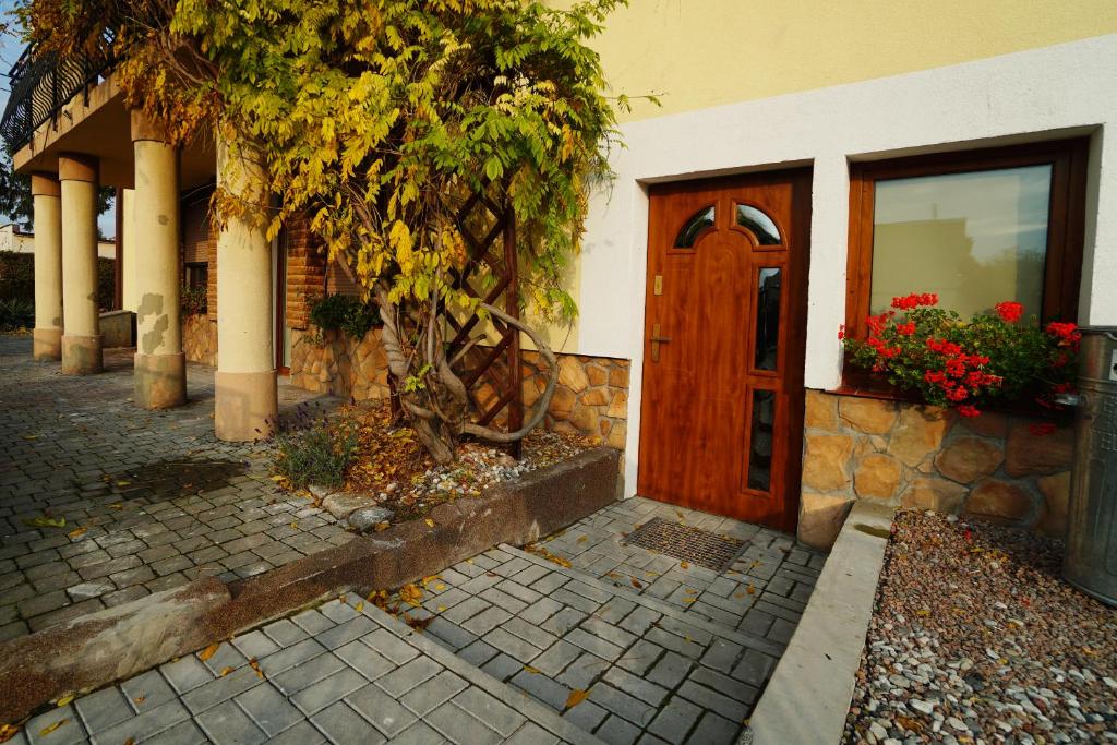 Pokoje i Apartamenty Pod Akacjami photo 4