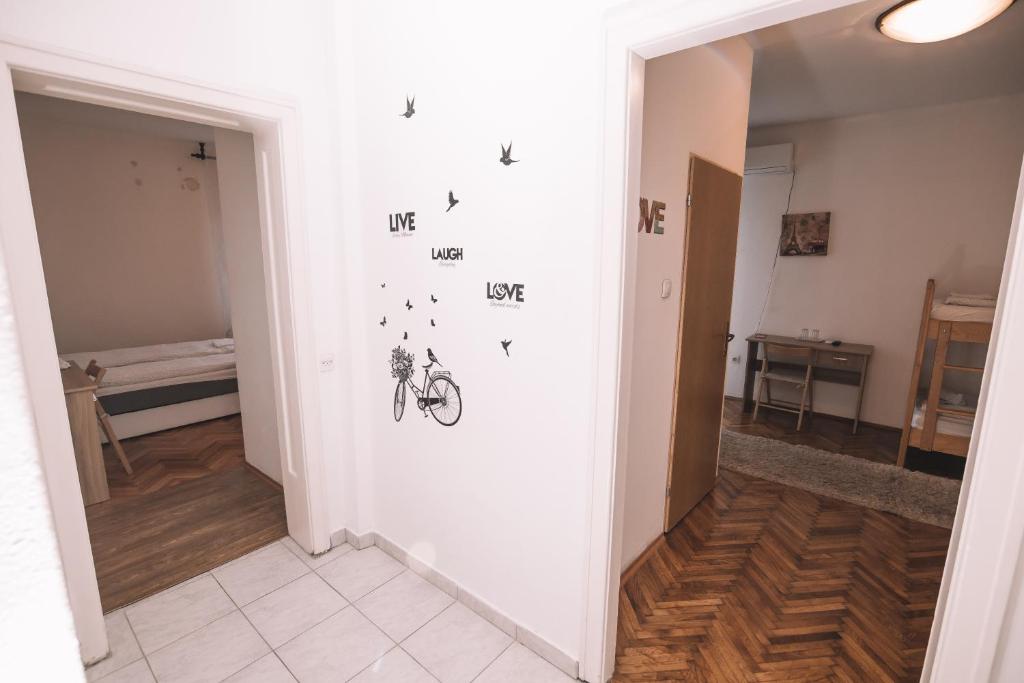 De lux Apartment & Rooms Emilia photo 2