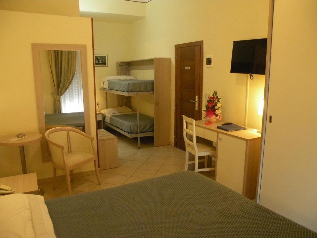 Hotel Parrini photo 2