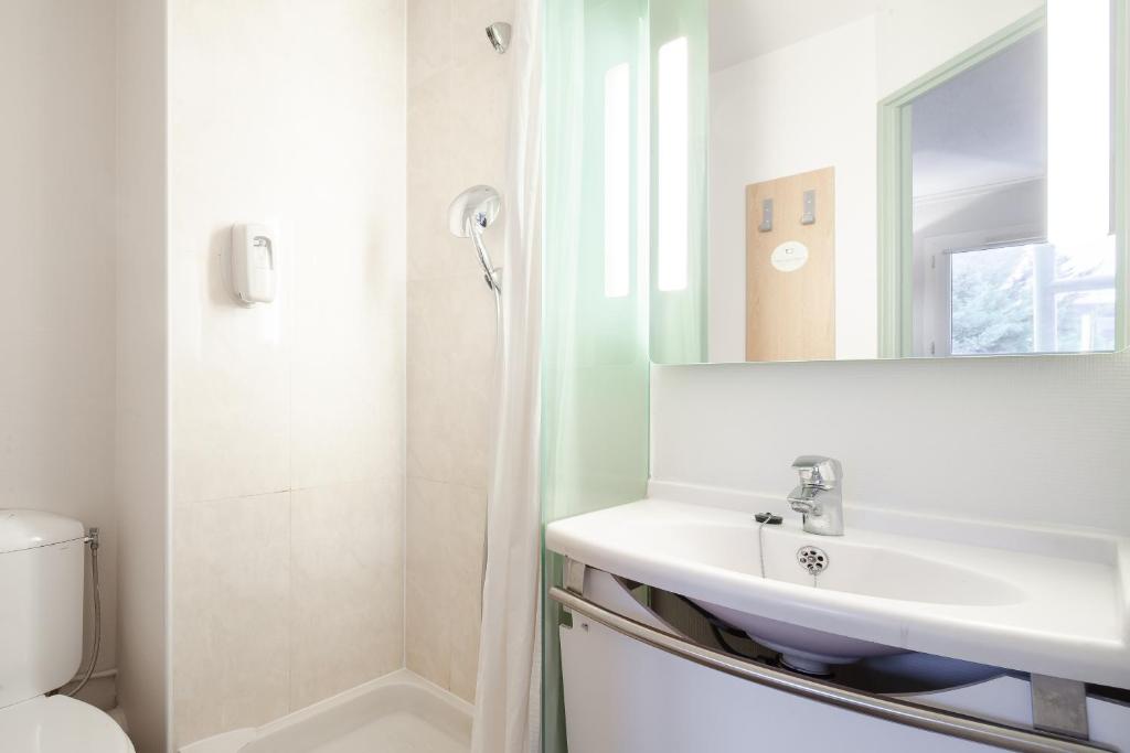 B&B HOTEL Montlhery photo 3