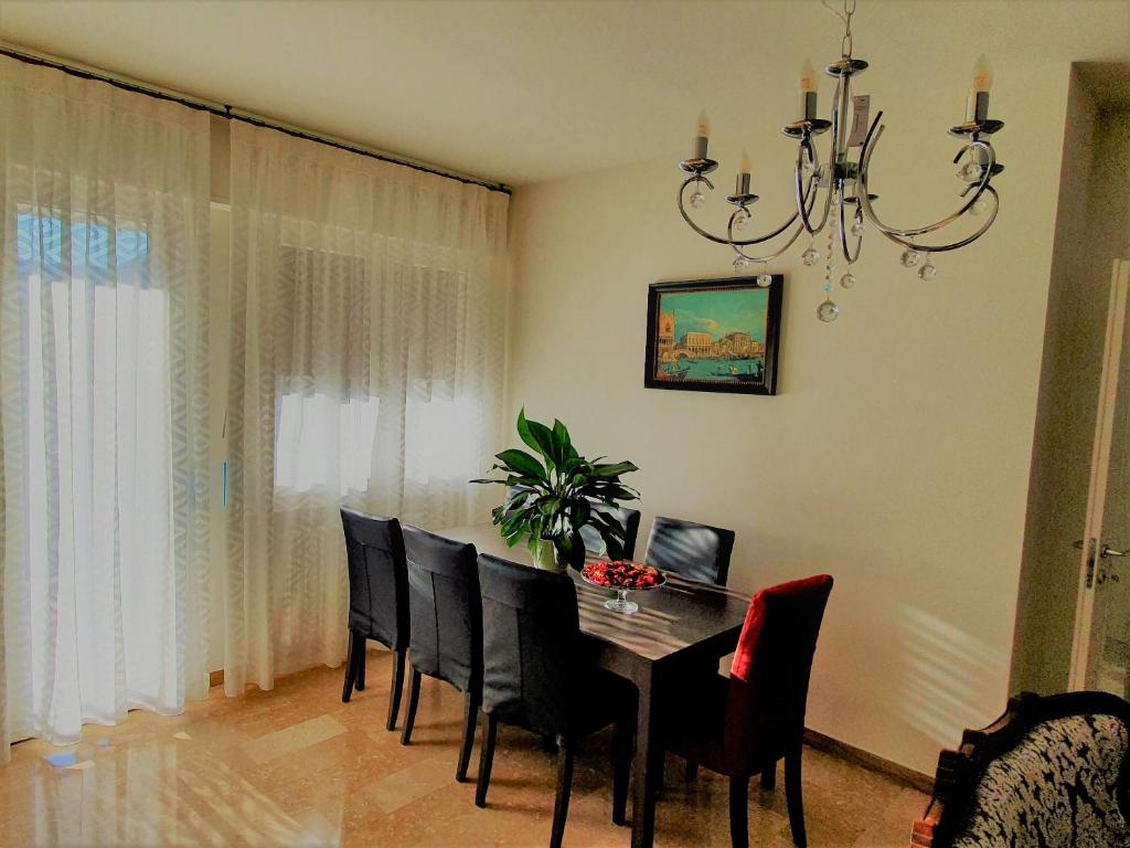 Arianna Apartments photo 3