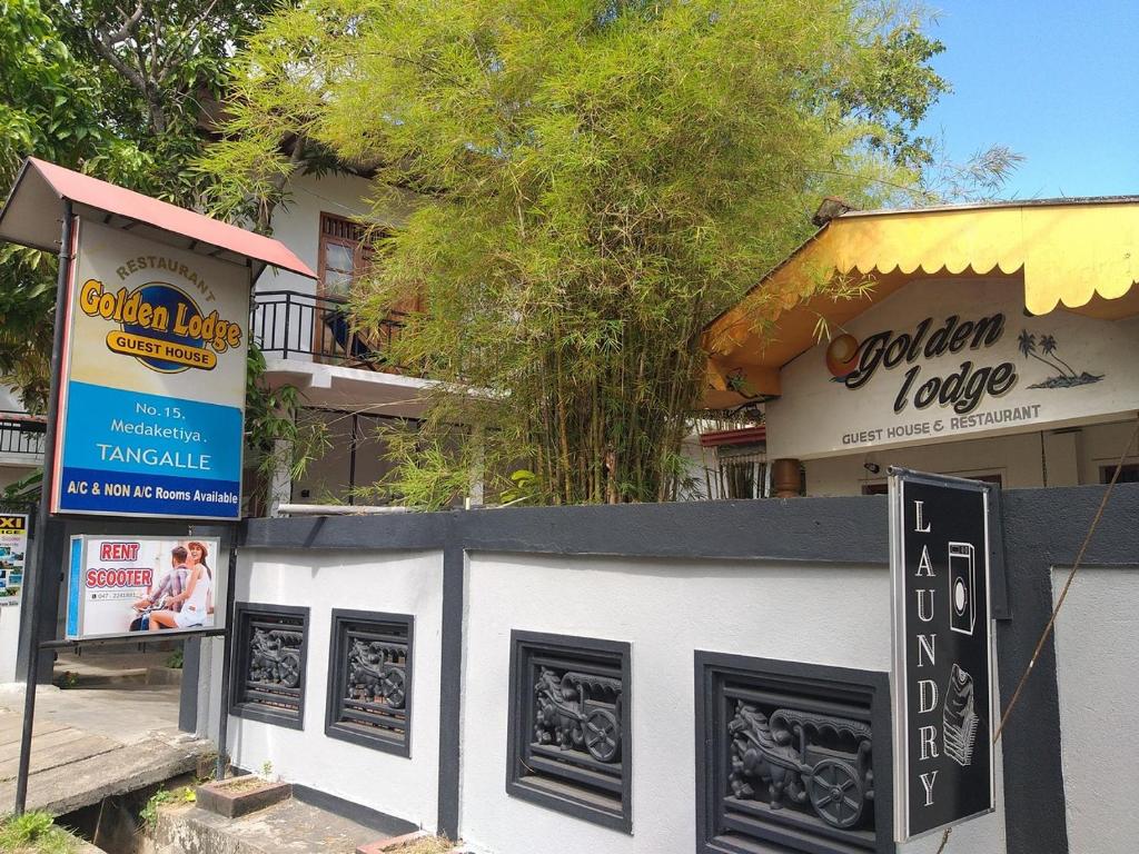 Golden Lodge Tangalle photo 4
