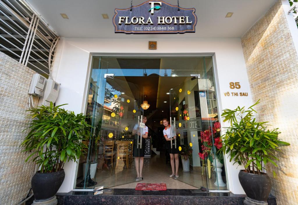 Flora Hotel