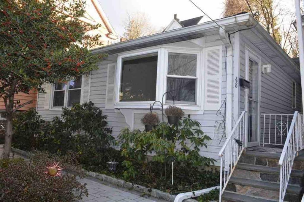 La Casita Bonita Near NYC image