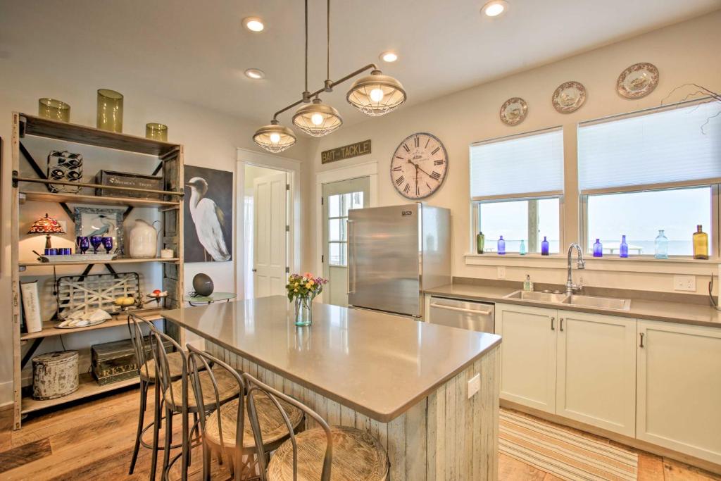 Modern Slidell Home with Private Fishing Dock! photo 4