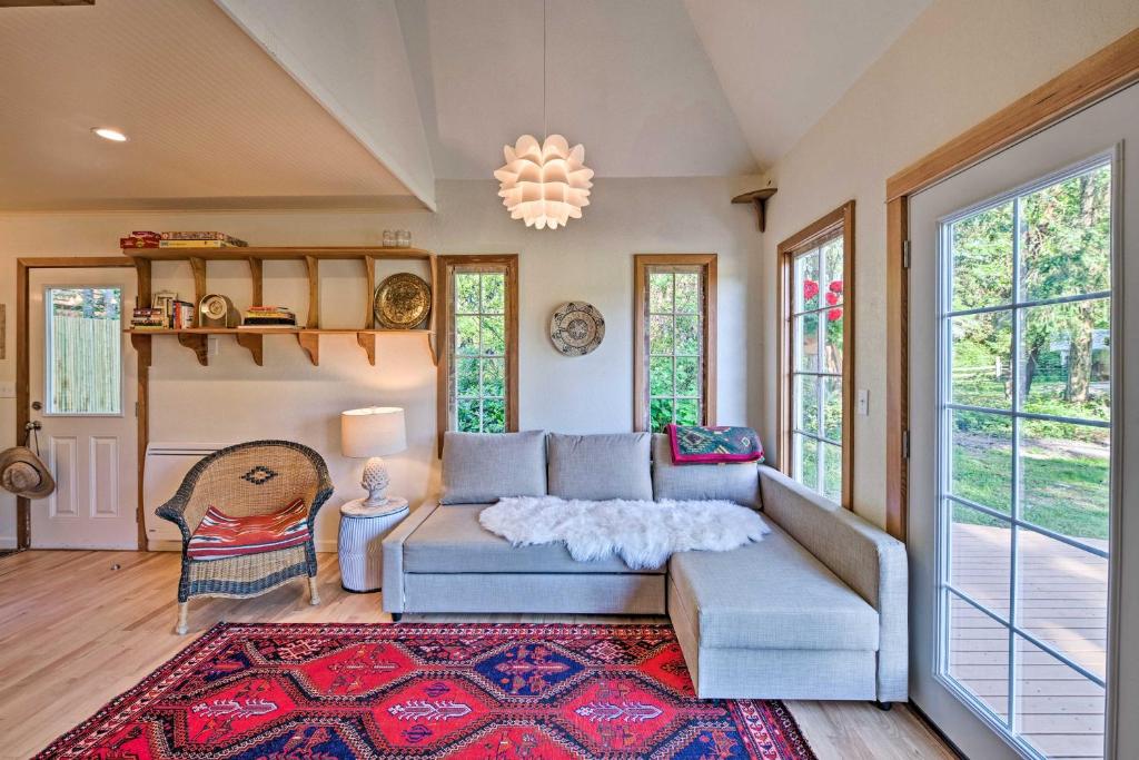 Port Townsend Cottage Mins from Wineries and Golf photo 3