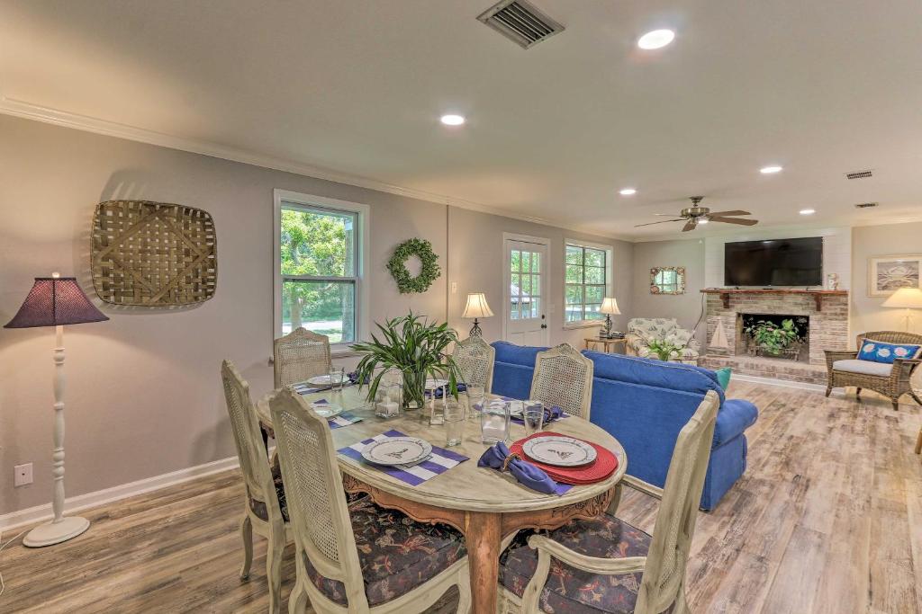 Updated Home, Less Than 1 Mile to Old Town Bluffton! photo 3