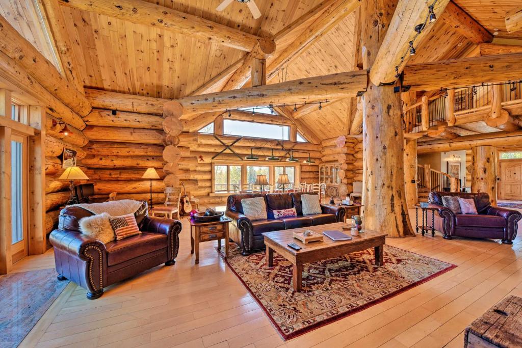 Stunning Fairplay Cabin with Hot Tub and Sauna photo 4