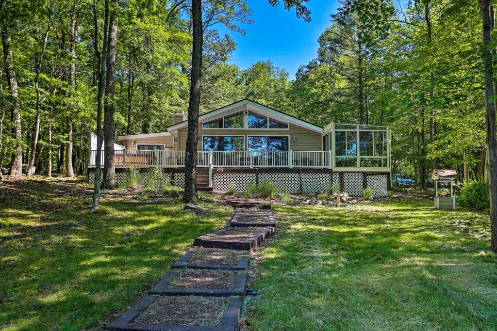 Lakefront Milford Home with Pvt Dock and Hot Tub! photo 1
