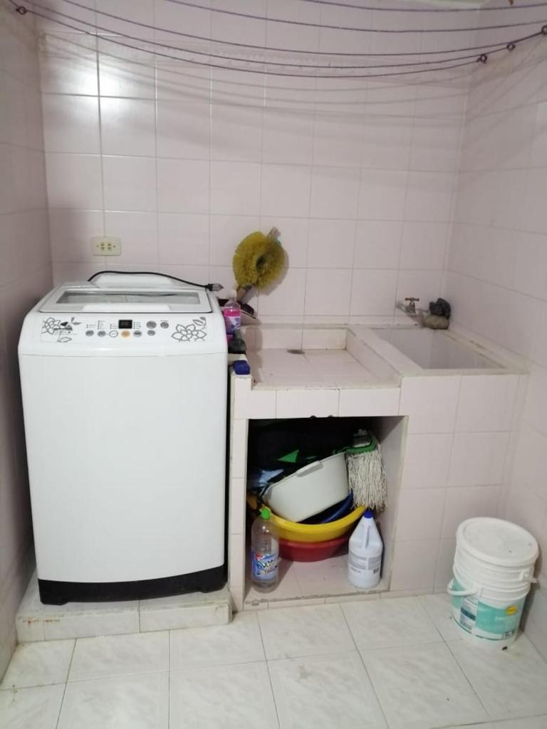 Hostal Dante photo 2