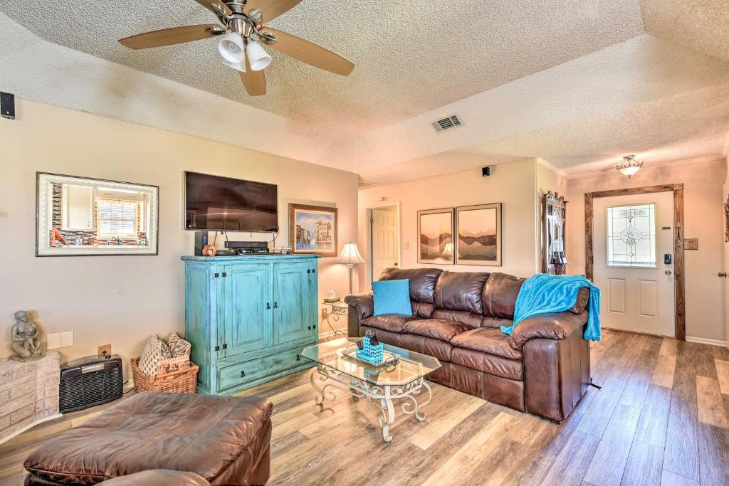 Abilene Home with BBQ and Pvt Yard, 1 Mi to ACU! photo 4