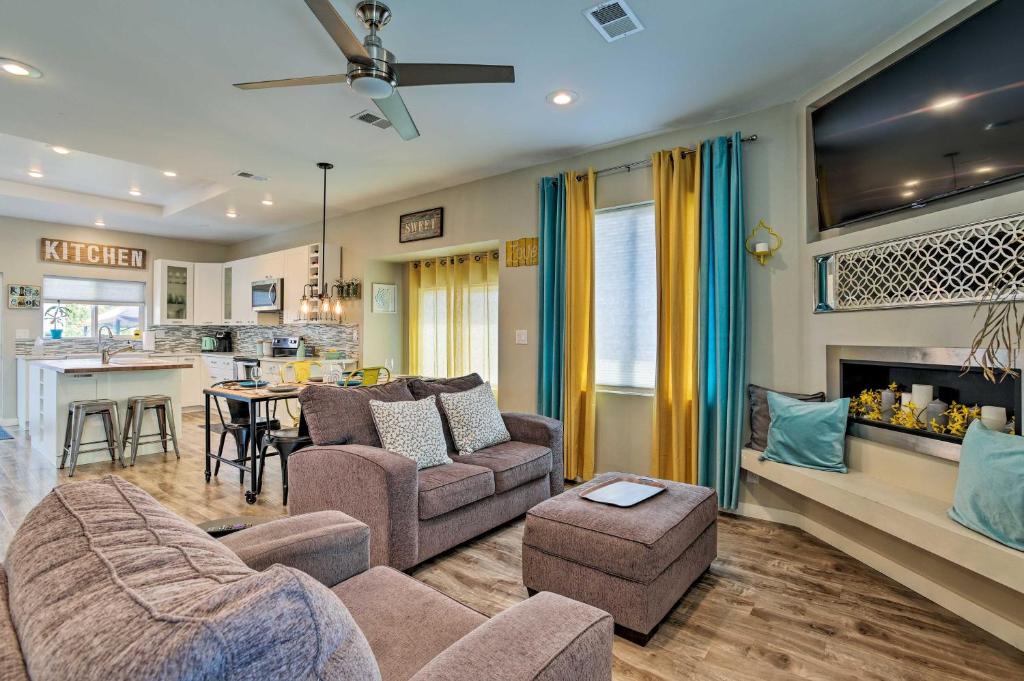 Modern Home with Patio - 7Mi to Downtown Denver! photo 2