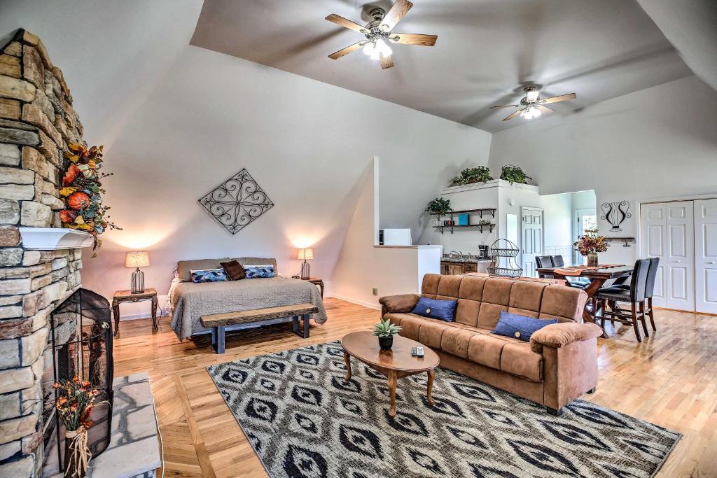 Lake Allatoona Area Studio with Pool and Views! photo 2