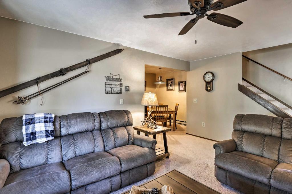 Grand Lake Condo with Balcony - 1 Block to Water! photo 4