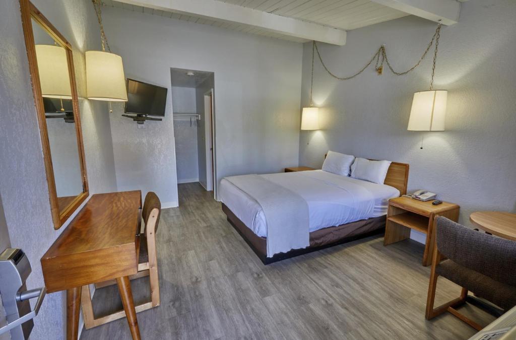 EZ 8 Motel San Jose I photo 3