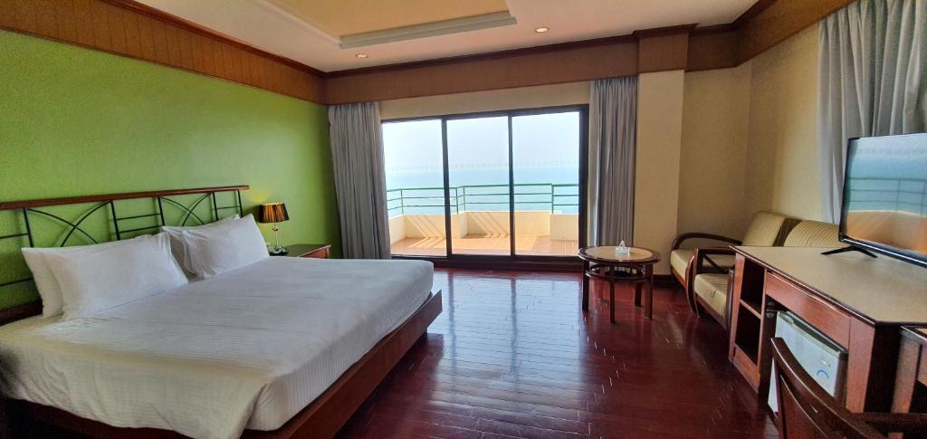 Сьюит (Люкс, вид на море), Курортный отель Garden Sea View Resort