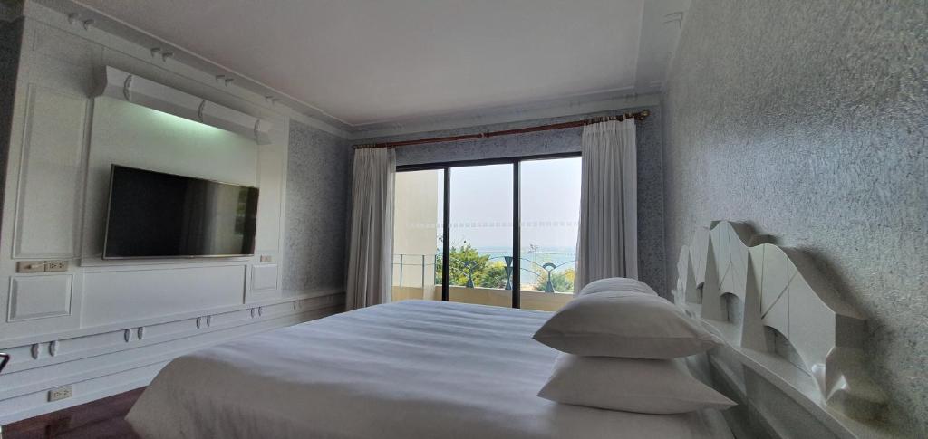 Сьюит (Полулюкс), Курортный отель Garden Sea View Resort