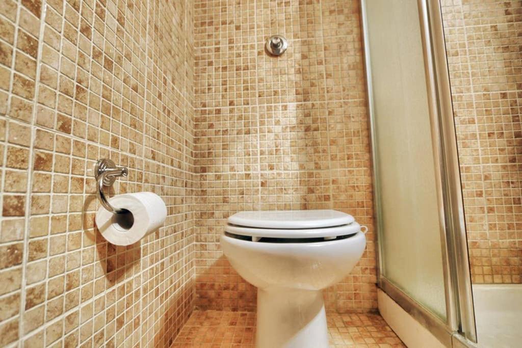 Eleni Sea View Luxury Apartment in Mades photo 4