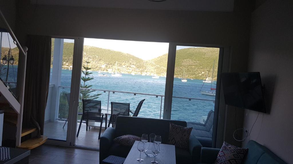 Ola Kala Apartments and Rooms photo 3