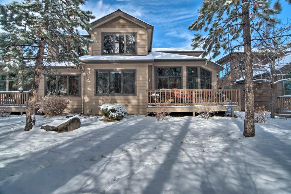 Spacious Estes Park Home on Big Thompson River! photo 2
