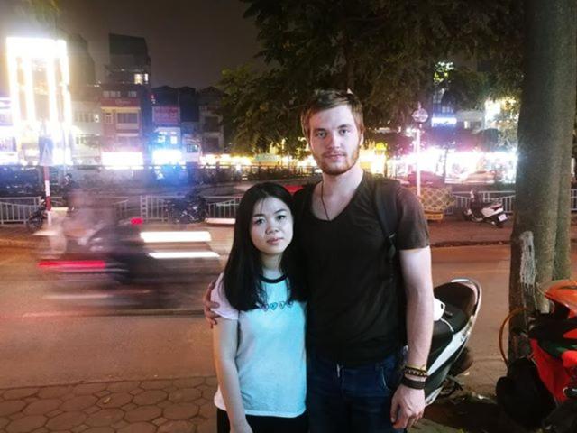 Memoria Cine Room - Separate Room for relax either watching famous movies. Customers can use bar cafe with drink and fast food 24/24