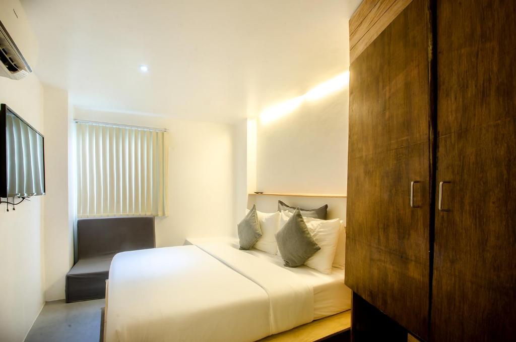Четырехместный (Стандартный четырехместный номер), Zuzuni Boutique Hotel