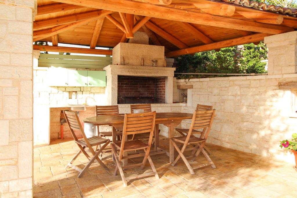 Villa Aleandro photo 2