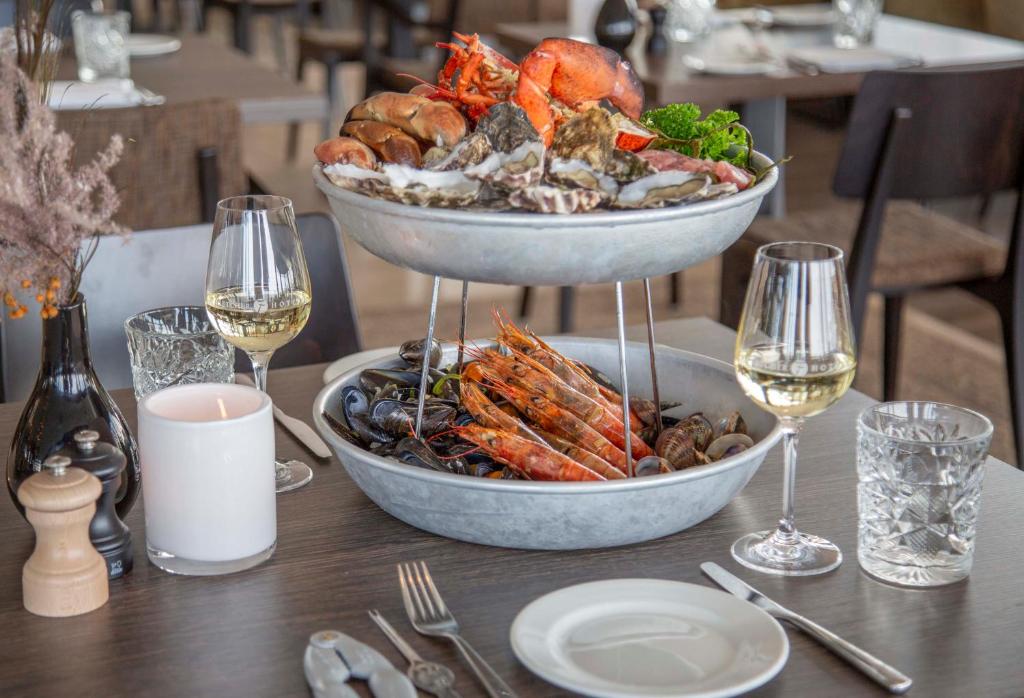 Fletcher Hotel-Restaurant Het Veerse Meer photo 2