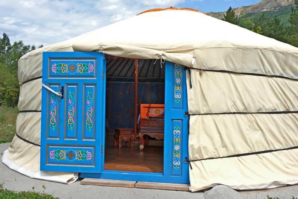 "Verdon Yourtes" Camping à la ferme